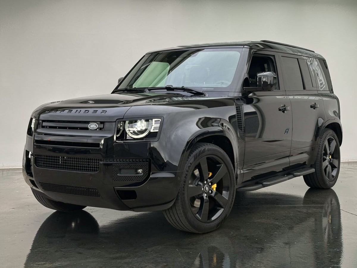 Land Rover Defender 110